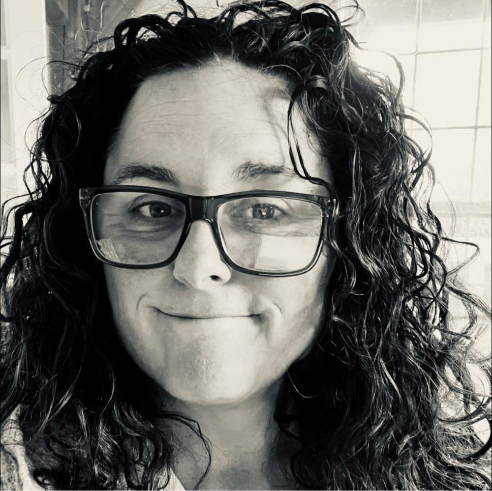 Meet your Posher, Jennifer